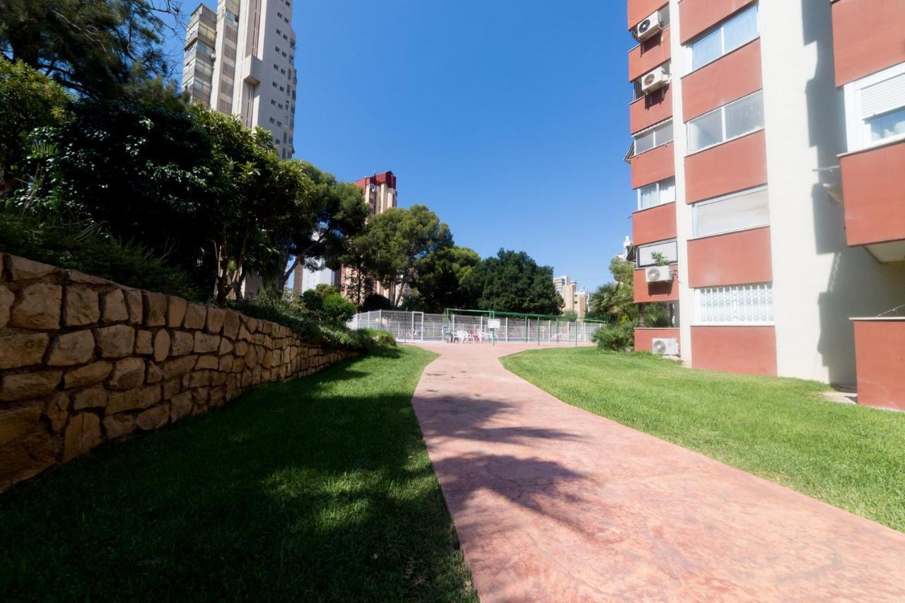 Moonkey - Apto Paris Con Piscina Y Parking Apartamento Benidorm Exterior foto