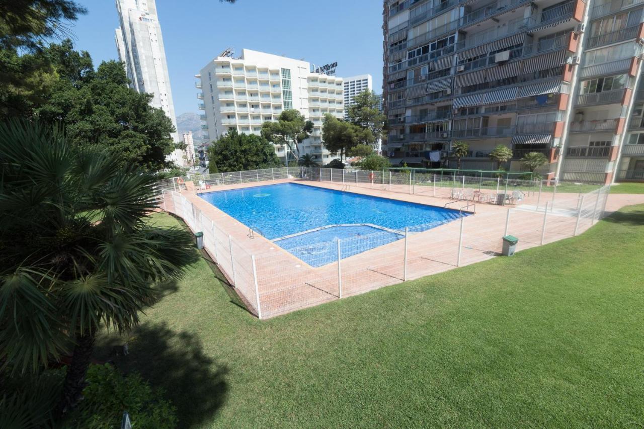 Moonkey - Apto Paris Con Piscina Y Parking Apartamento Benidorm Exterior foto